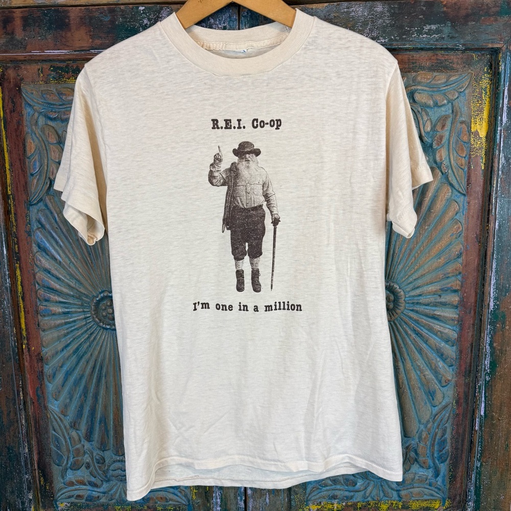 Vintage single stitch t-shirt REI One in a Million